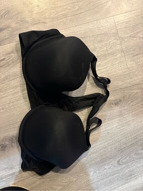 victoria Secret Black front close Padded Bra